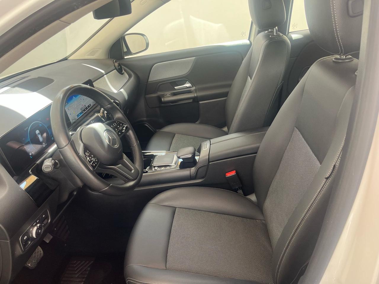 Mercedes-benz GLA 180 GLA 180 d Automatic Business Extra