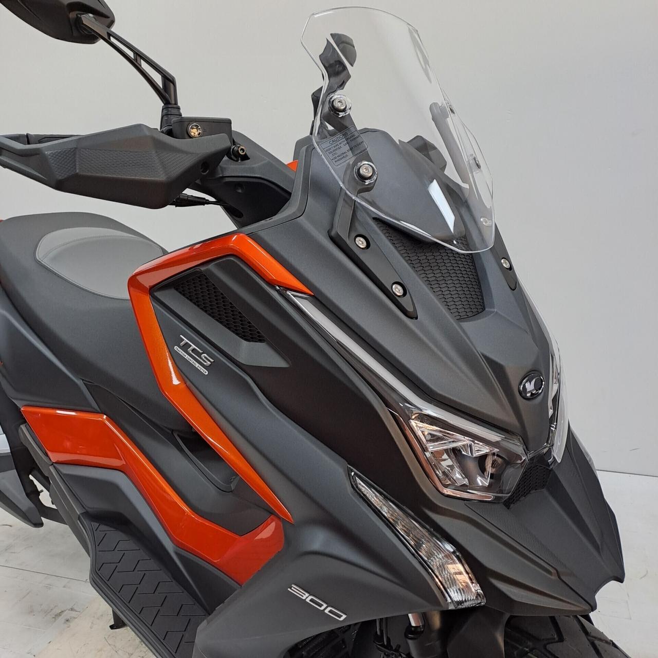 Kymco DTX 360 300 * 78 euro/MESE - ACCONTO 0