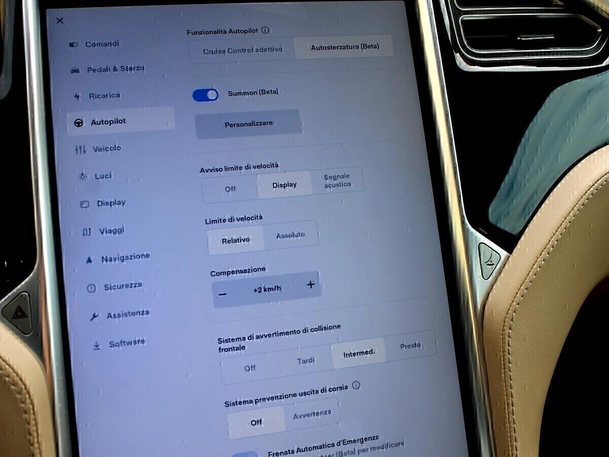 Tesla Model S 85 CHARGE e CONN DATI GRATIS A VITA