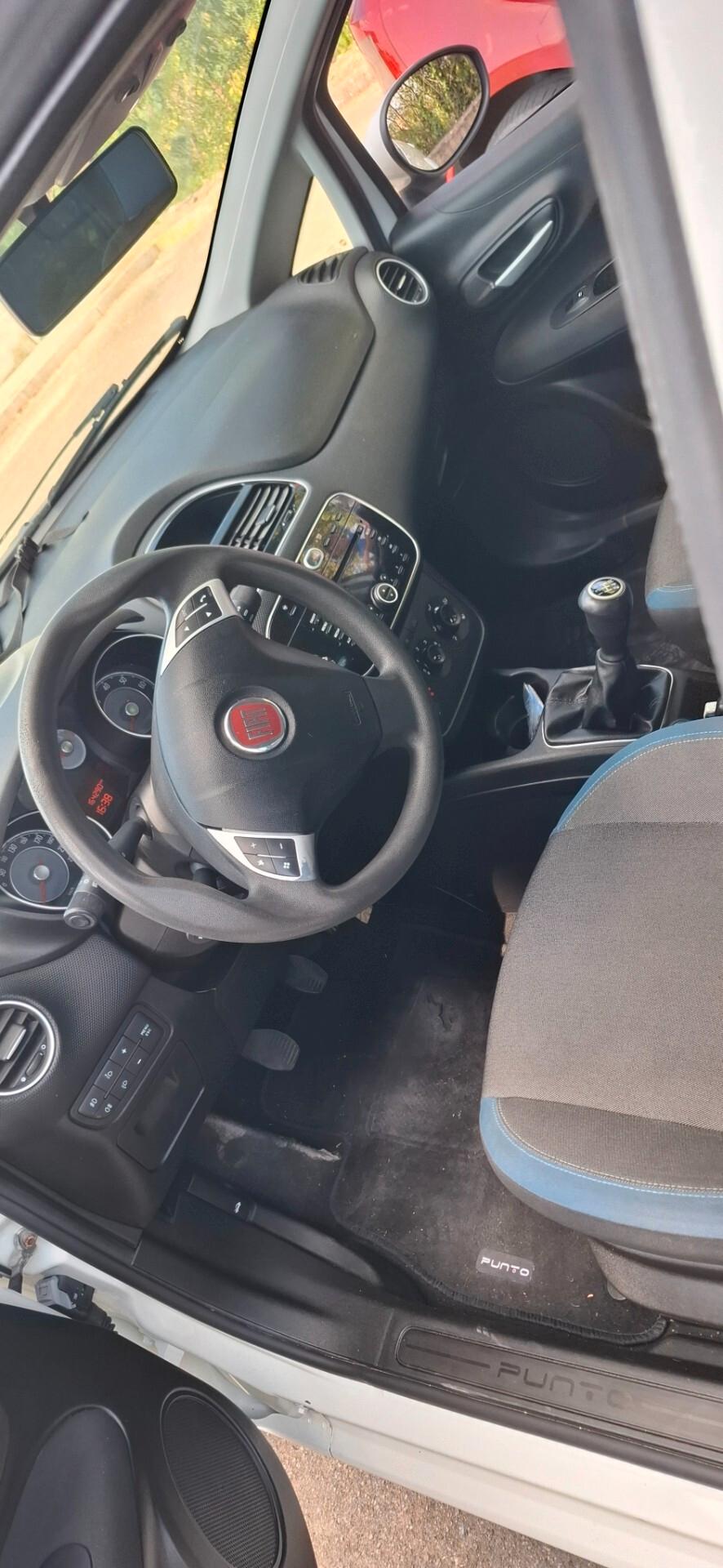 Fiat Punto 1.3 MJT II S&S 95 CV 5 porte Easy