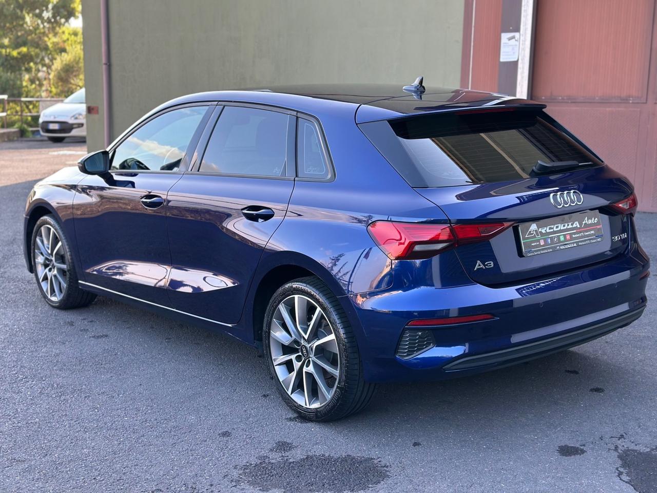 Audi A3 SPB 30 TDI Business Advanced