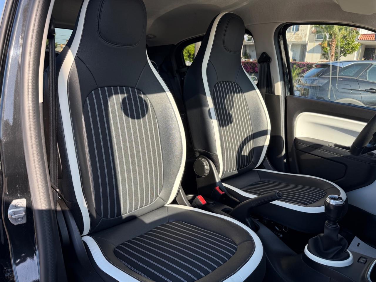Renault Twingo SCe 65 CV Intens