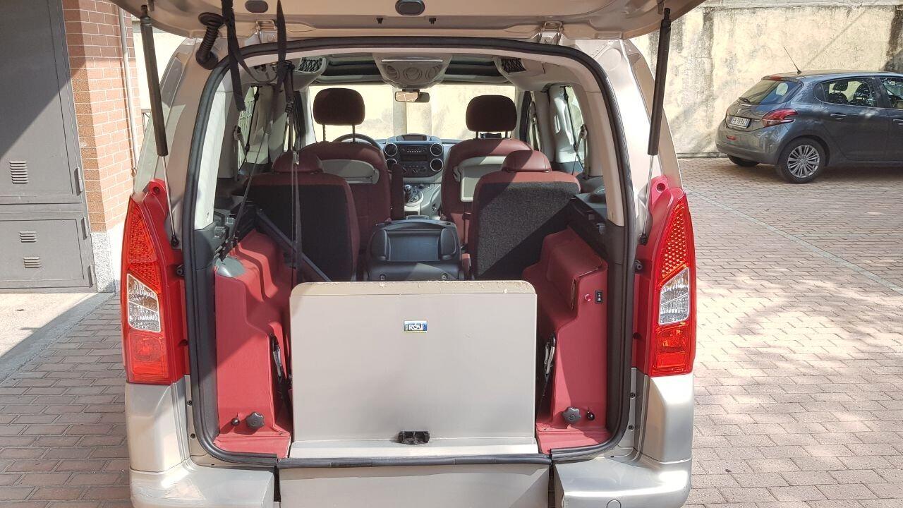 Berlingo trasporto disabili pedana elettrica Rolfi benzina