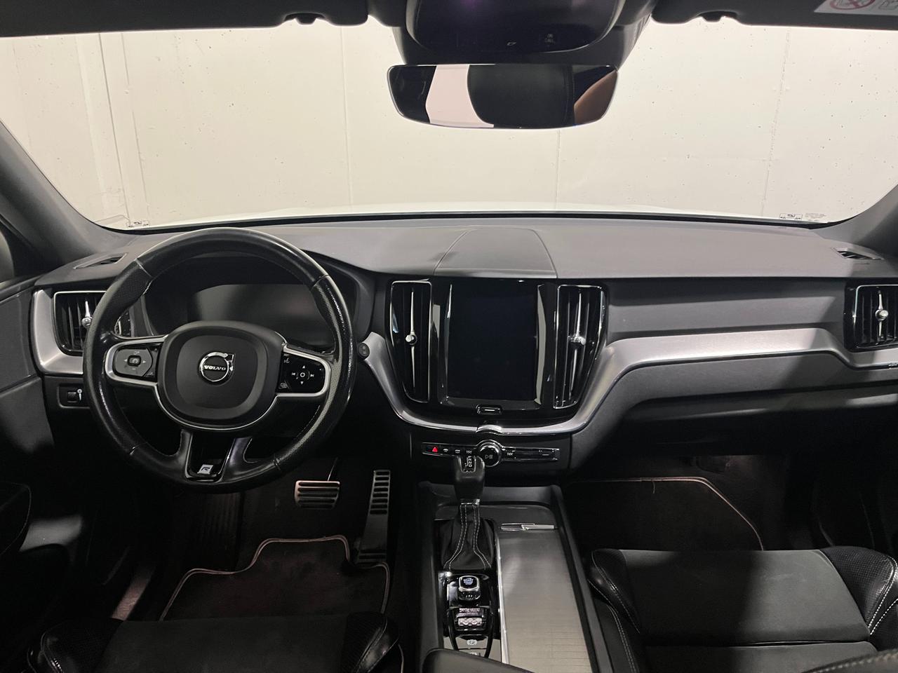 VOLVO XC60 2.0 D4 R-DESIGN GEARTRONIC