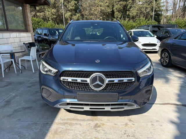 MERCEDES-BENZ GLA 200 d Sport Automatic