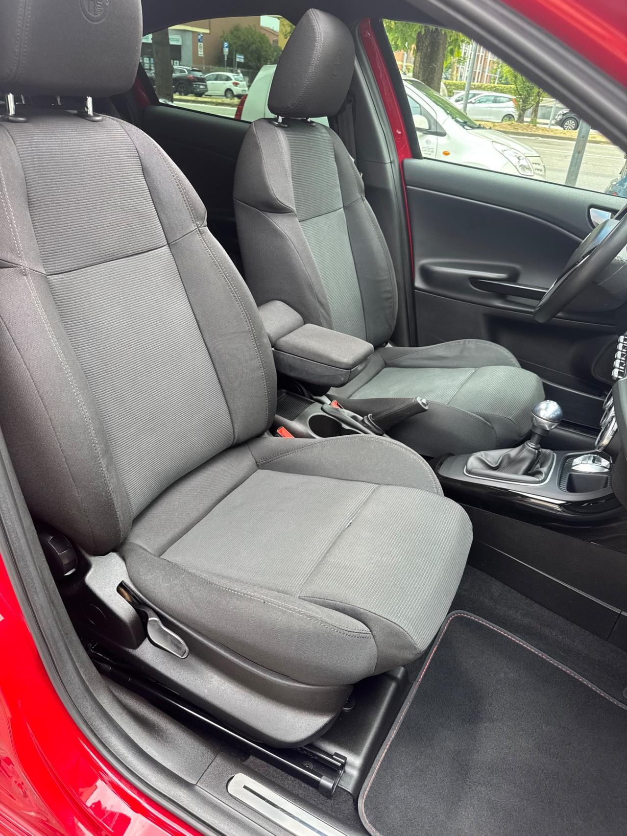 Alfa Romeo Giulietta 1.4 170 cv Tetto apribile