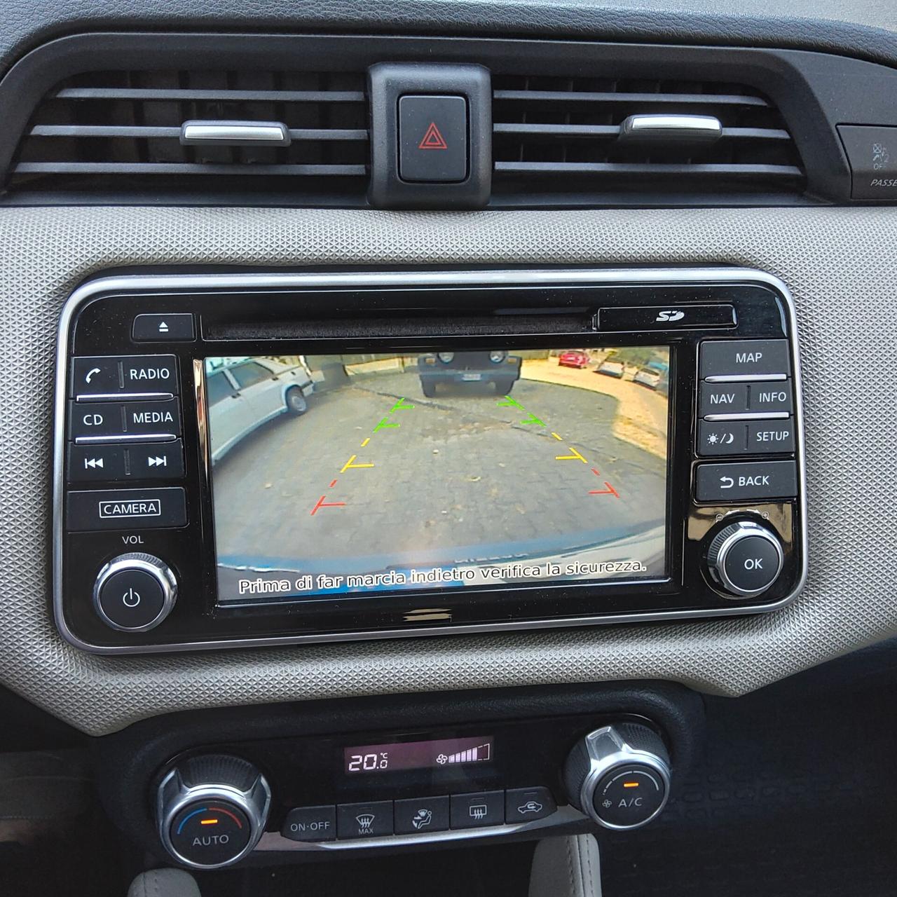 Nissan Micra 0.9 IG-T 5p N-Connecta Navi...