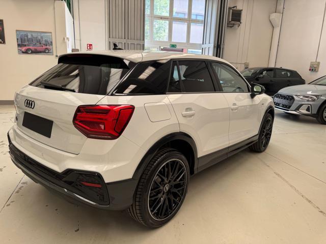 AUDI Q2 35 TDI S tronic Identity Black NUOVA