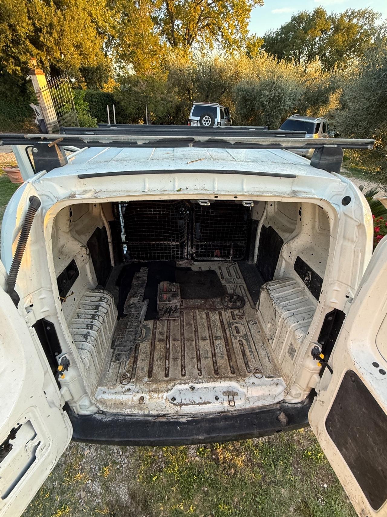 Peugeot Bipper Tepee 1.3 HDi 75 FAP Stop&Start Premium