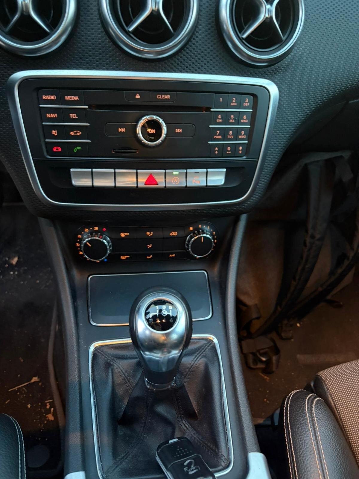 Mercedes-benz A 160 d Premium