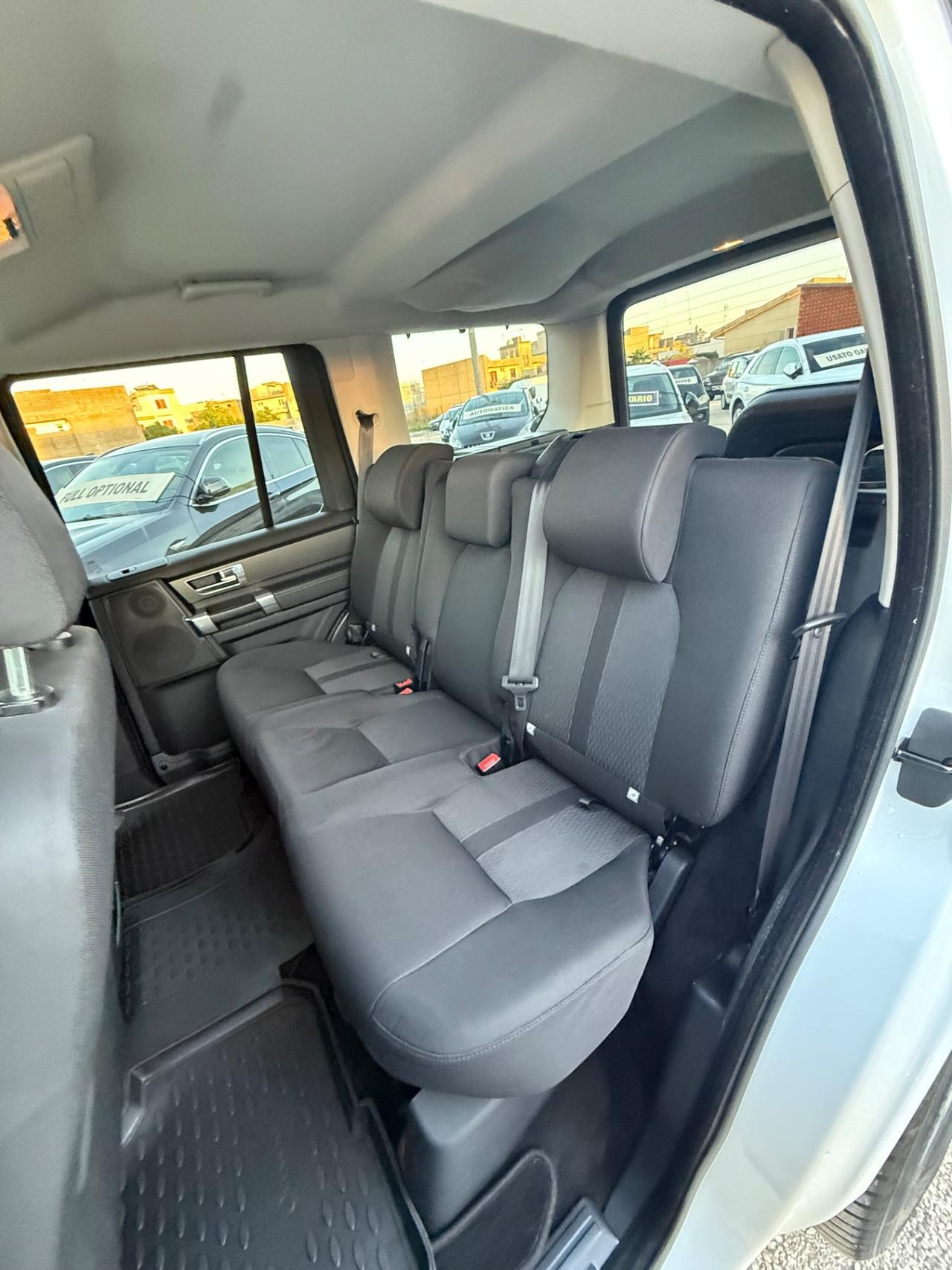 Land Rover Discovery 4 3.0 SDV6 245CV HSE