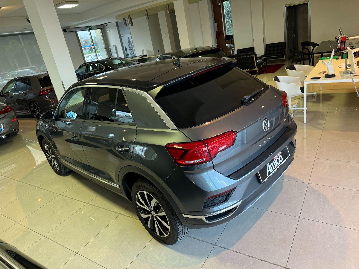 VOLKSWAGEN - T-Roc - 1.6 TDI STYLE Cokpit 2019