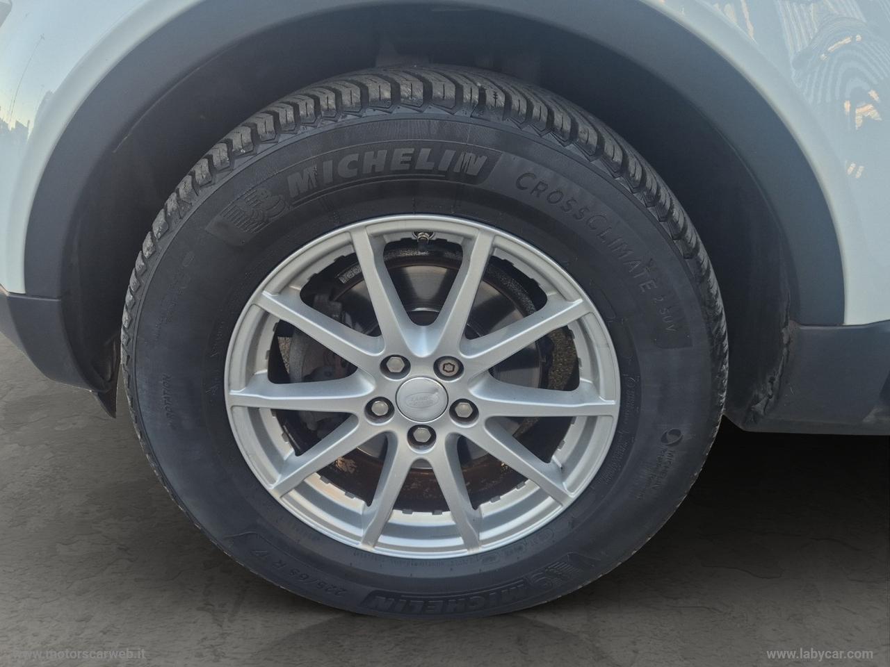 LAND ROVER RR Evoque 2.2 TD4 5p. Pure