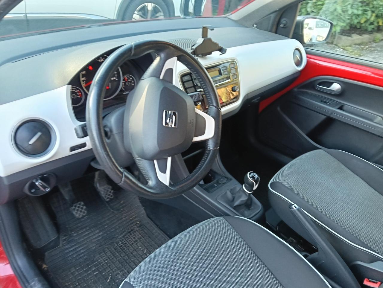 Seat Mii 1.0 68 CV Gpl Chic Ecofuel