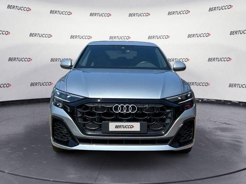 Audi Q8 SUV 55 TFSI e quattro tiptronic S line edition