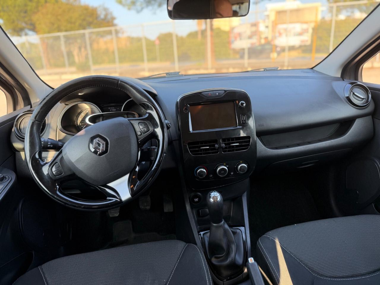 Renault Clio 1.5 dCi 8V 90CV Start&Stop 83gr 5 porte EcoBusiness