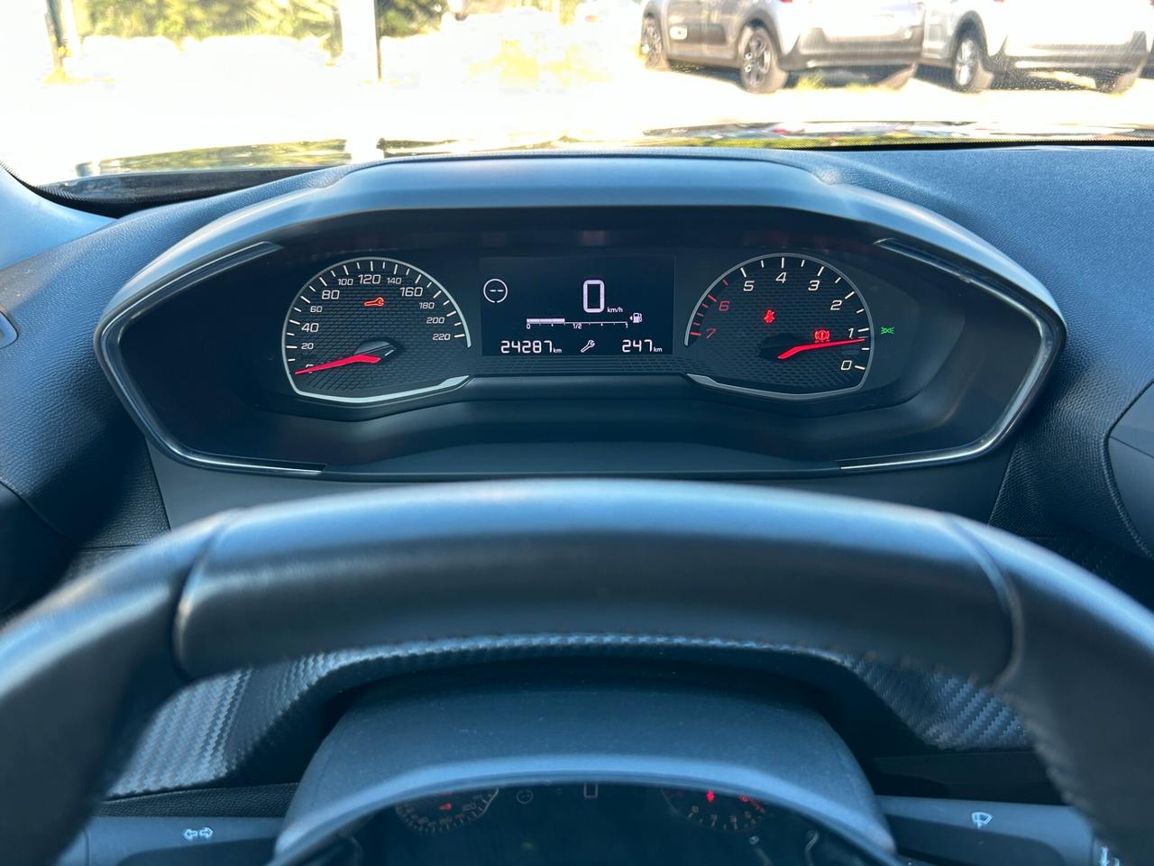 Peugeot 2008 1.2 puretech Active