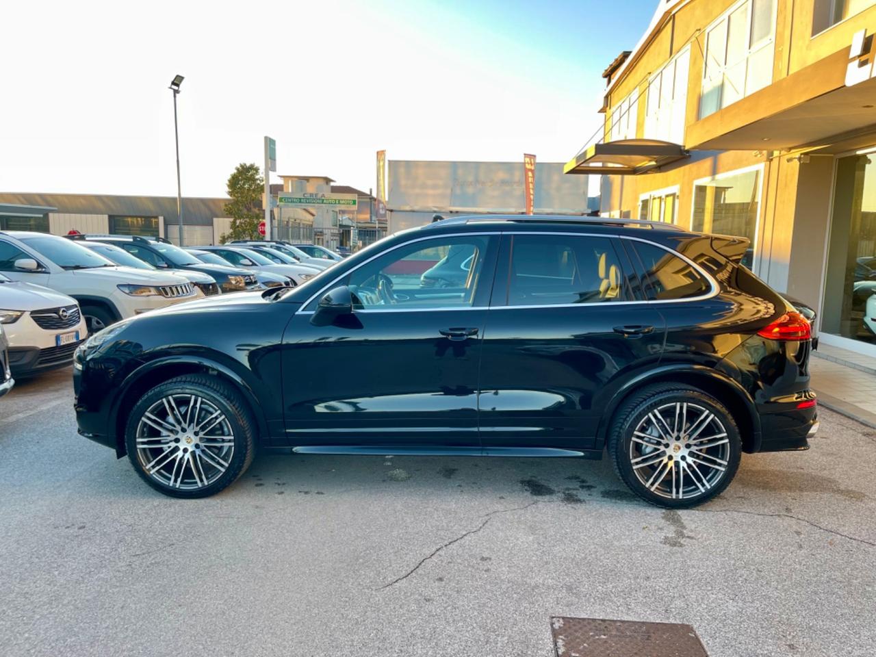 Porsche Cayenne 3.0 Diesel Platinum Edition