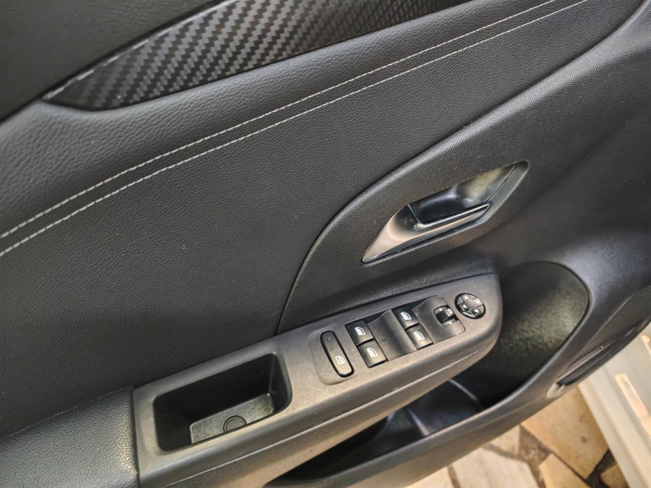 Opel Corsa 1.2 100 CV Elegance