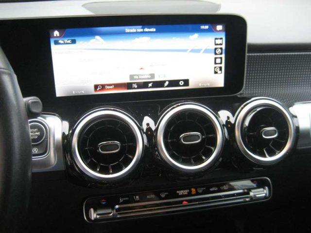 MERCEDES-BENZ GLB 200 D AUTOMATIC SPORT PLUS