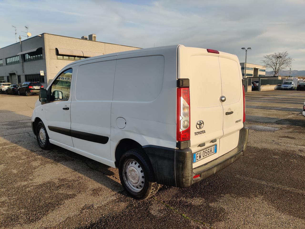 Toyota Proace Proace 2.0 D-4D PC-TN Furgone Lounge 10q