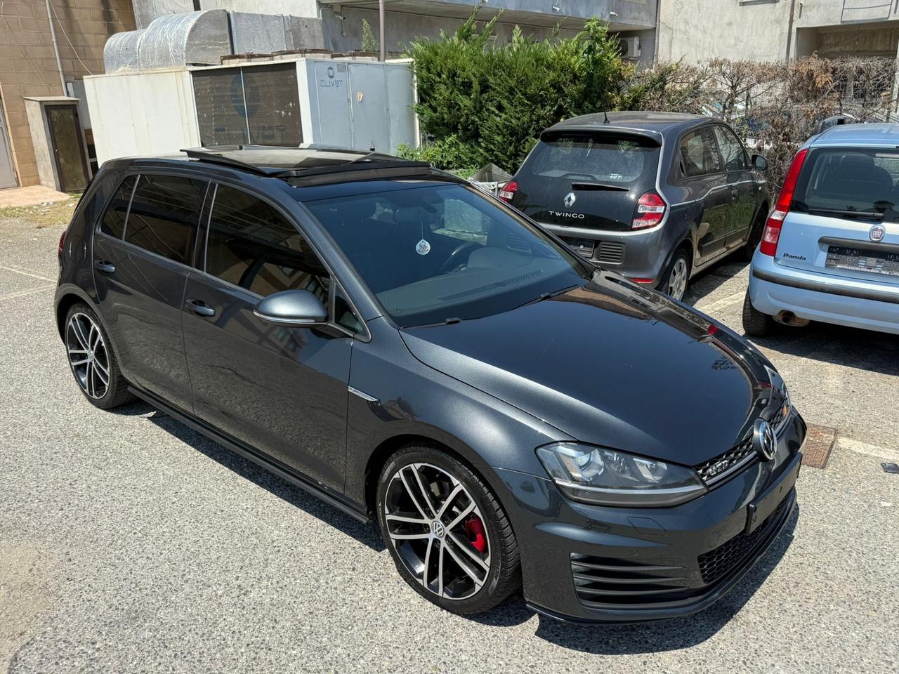 Volkswagen Golf 7 GTD TDI DSG 5p. SPORT & SOUND TETTO PANORAMICO