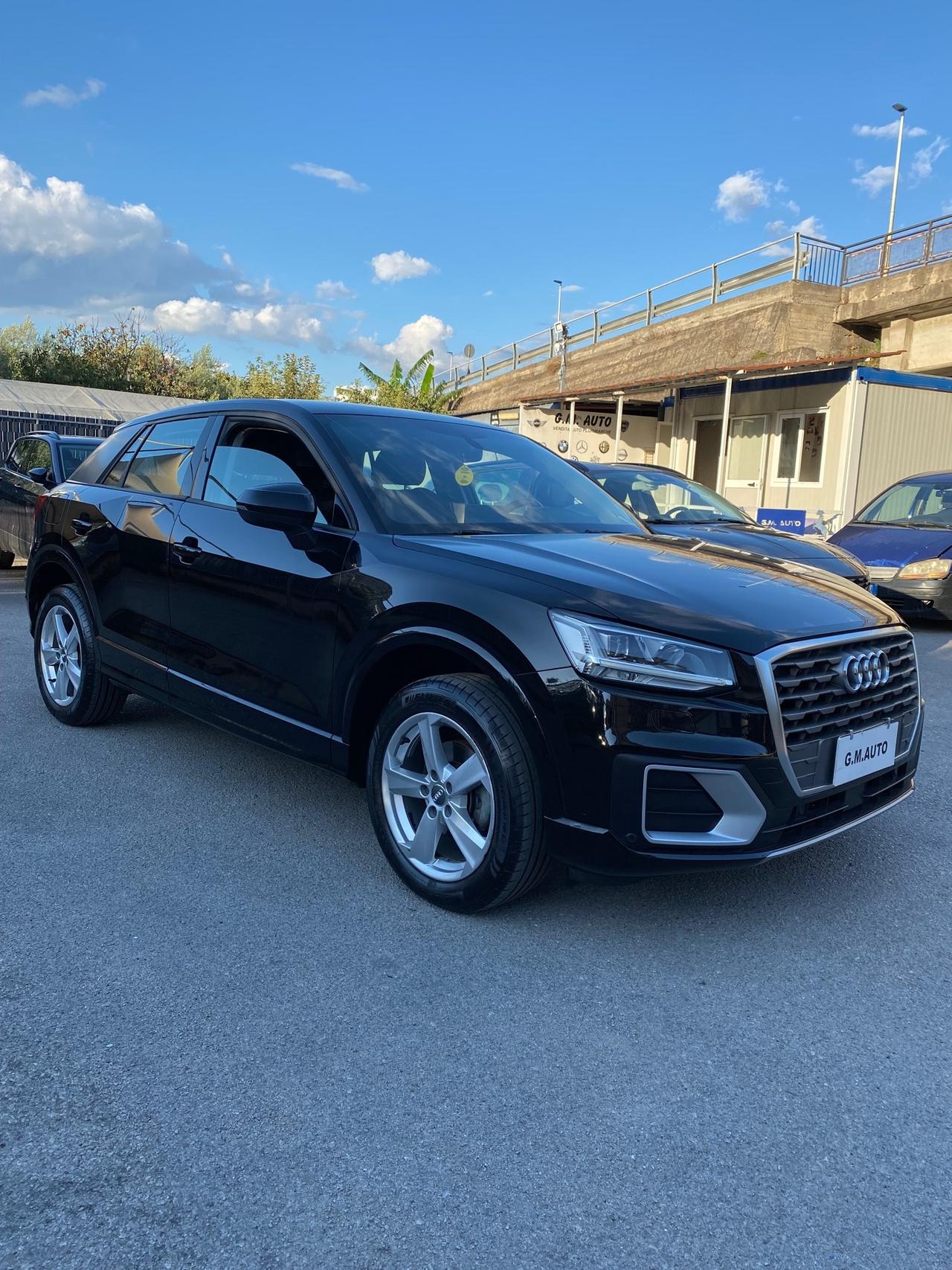 Audi Q2 30 TFSI S line SPORT