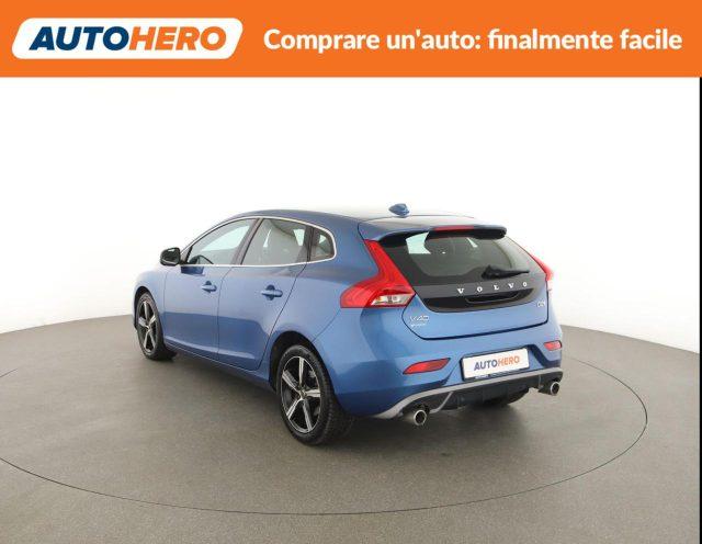 VOLVO V40 D2 R-design