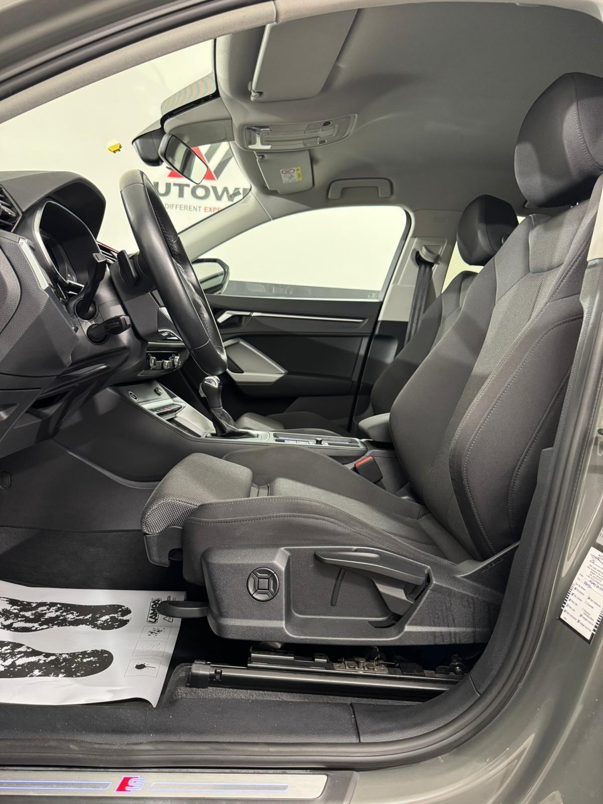 Audi Q3 35 TDI quattro S tronic line edition IVA ESPOSTA DEDUCIBILE