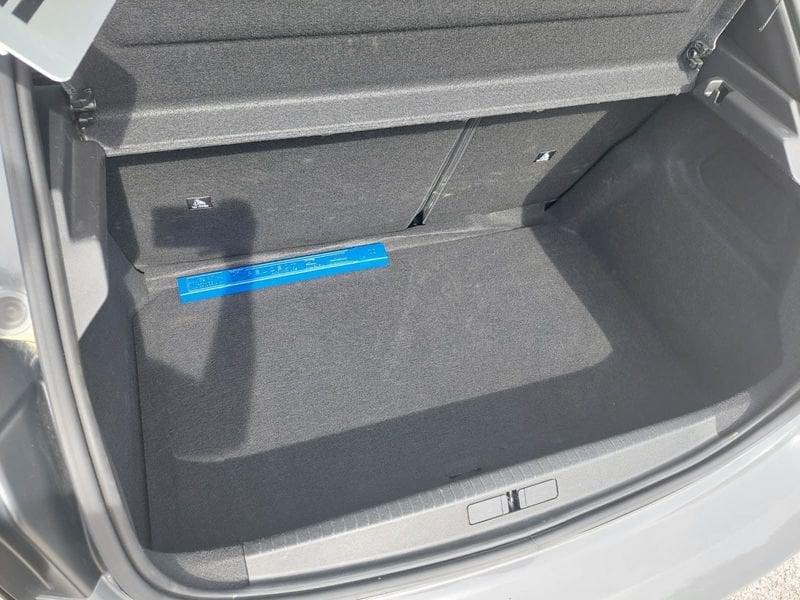 Peugeot 208 GT Hybrid 145 e-DCS6 auto