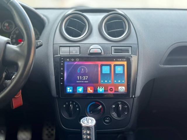 Ford Fiesta GOMME NUOVE!