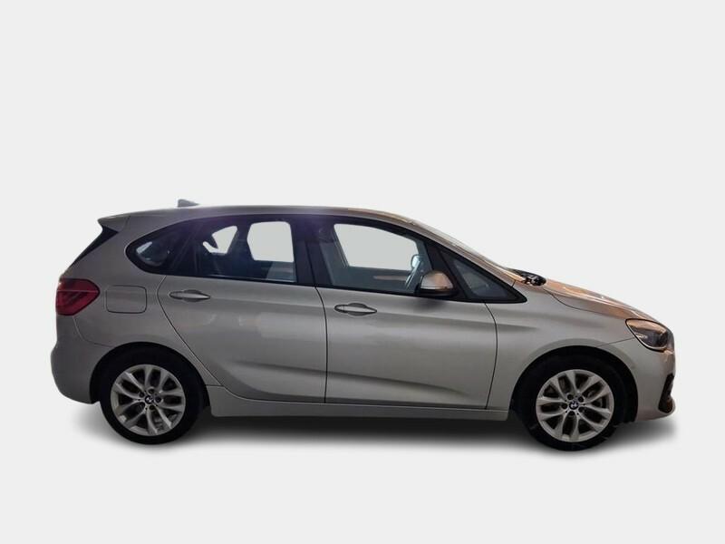 BMW 225 e ACTIVE TOURER iPerformance Business autom.