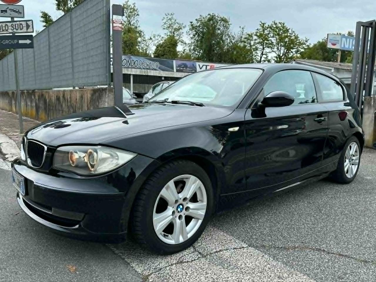 Bmw 120 123d cat 3 porte Attiva Automatica