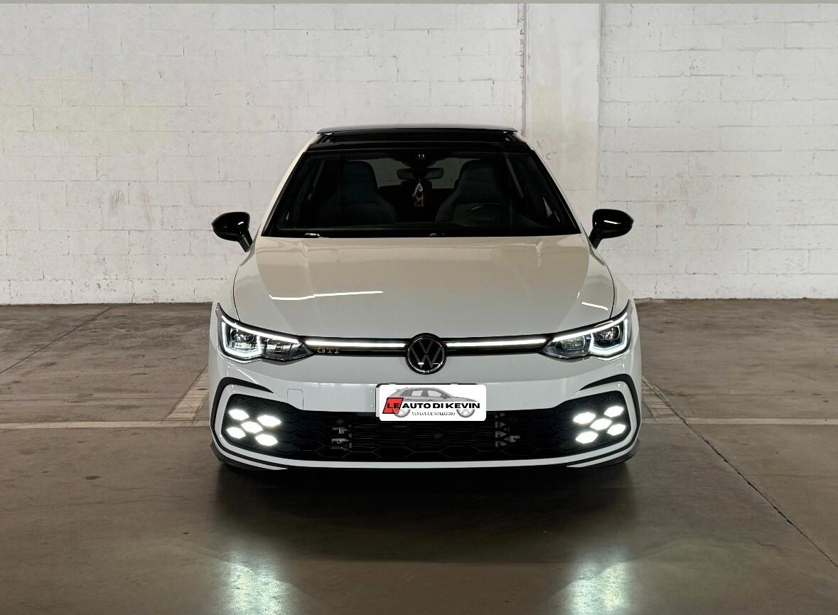 Volkswagen Golf GTI 2.0 TSI DSG
