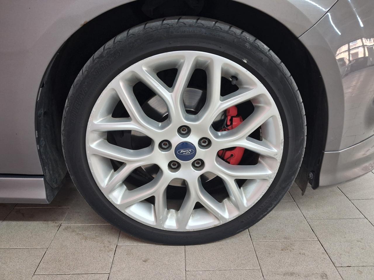 Ford Focus 2.0 TDCi 163 CV Powershift SW Individual