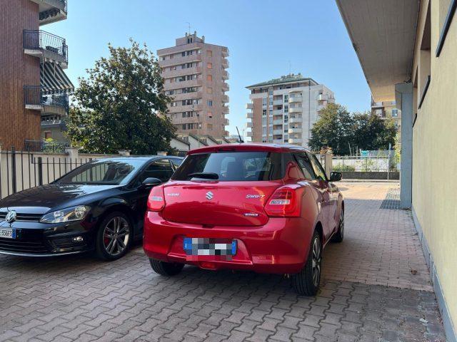 SUZUKI Swift 1.2 Hybrid Top