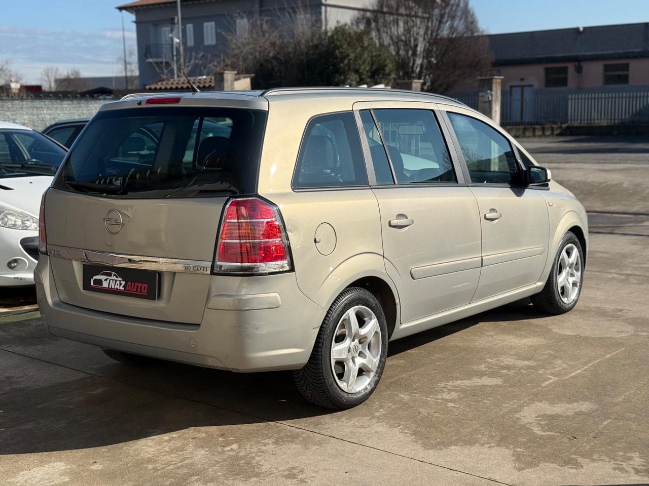 Opel Zafira 1.9 CDTI 120CV Cosmo