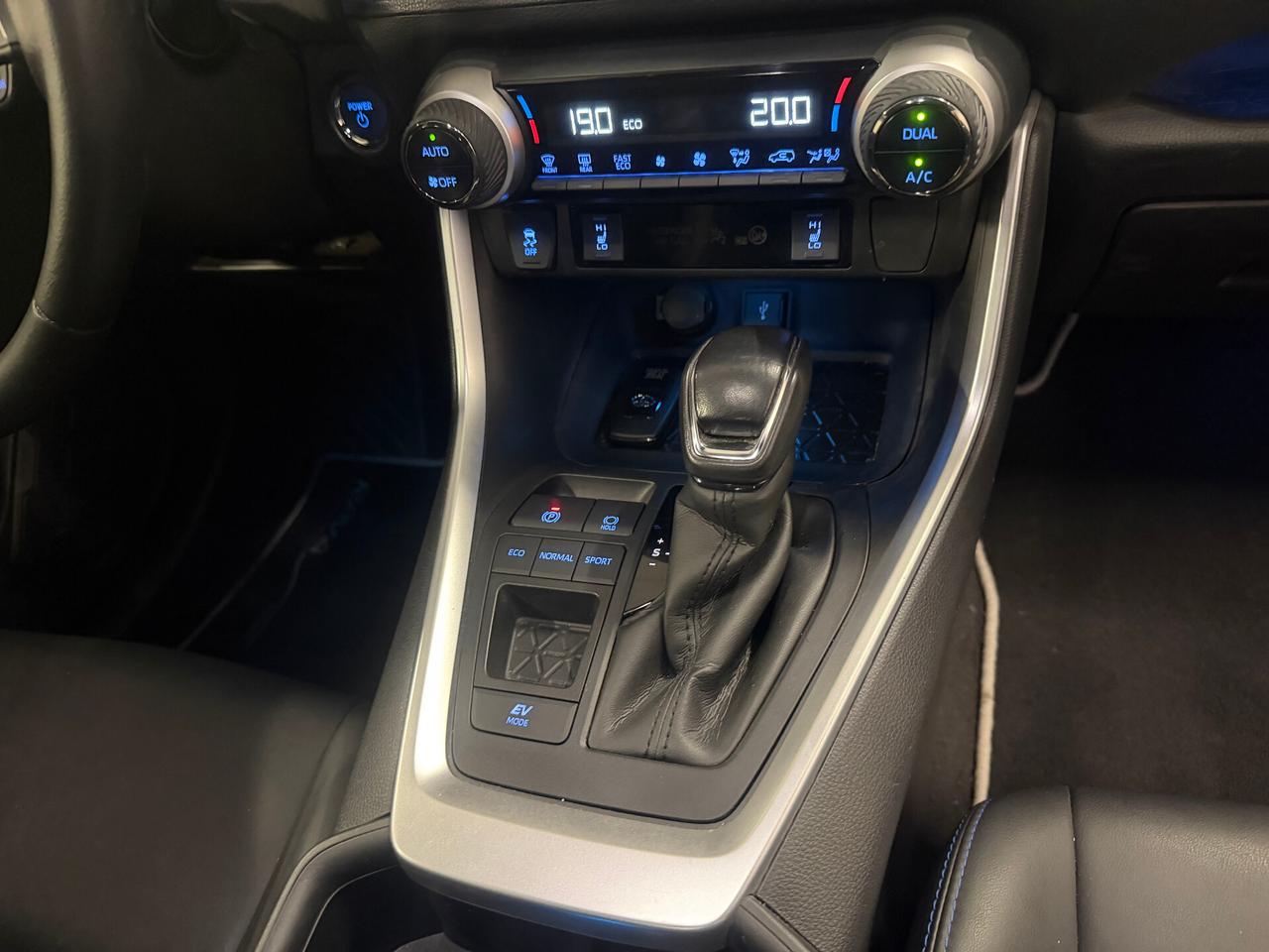 Toyota RAV4 2.5 HV (218CV) E-CVT 2WD Style