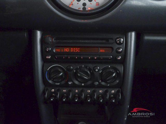 MINI Cooper 3 porte 1.4 tdi One D de luxe - PER OPERATORI DE