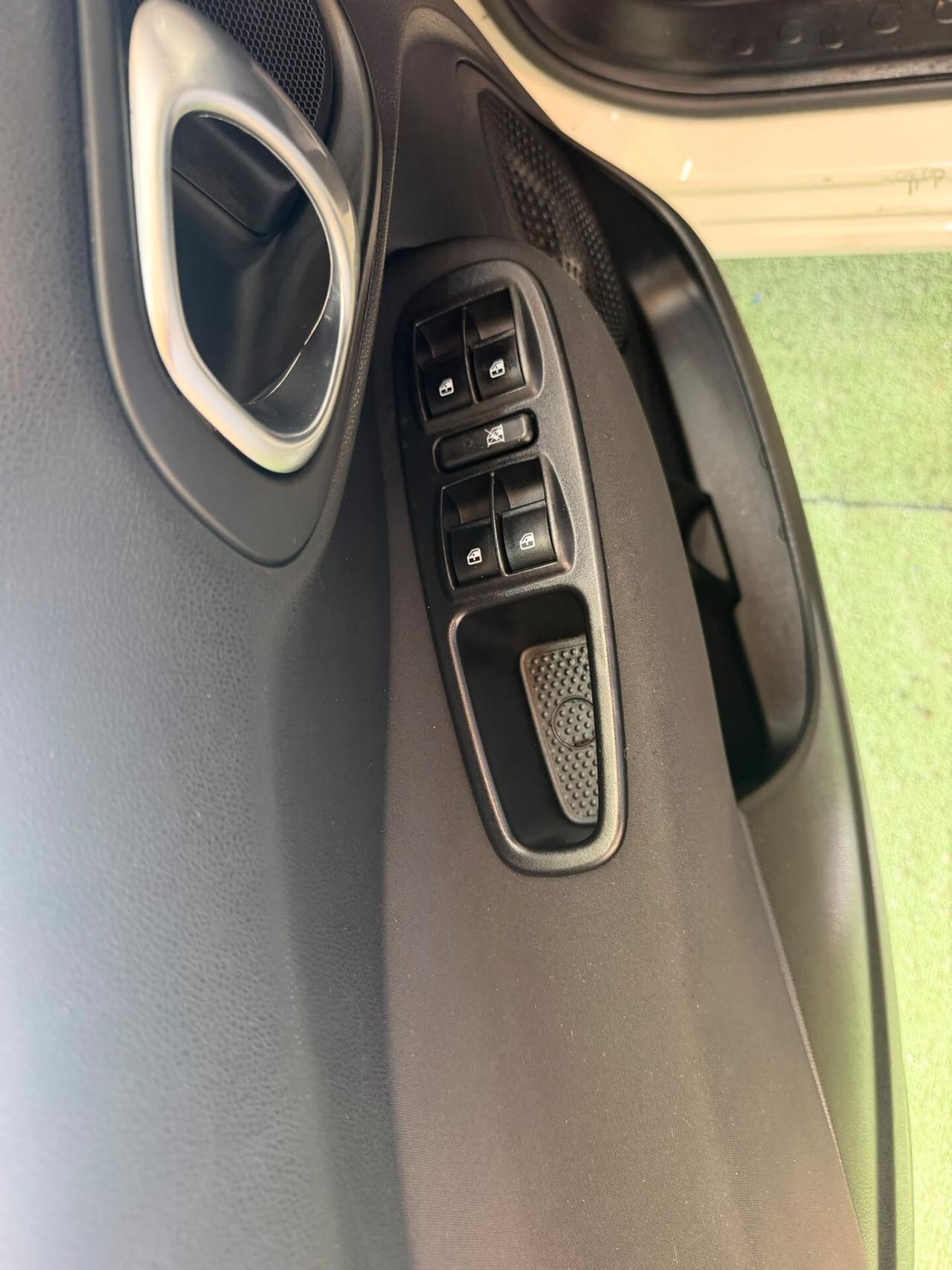 FIAT 500 L MIRROR 1.4 T-JET 120CV GPL DI SERIE