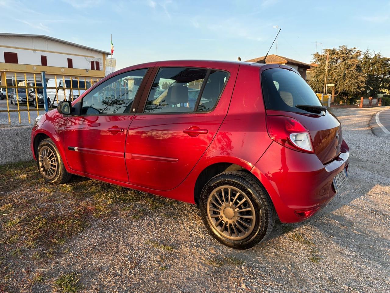 Renault Clio 1.2 16V 5 porte Dynamique