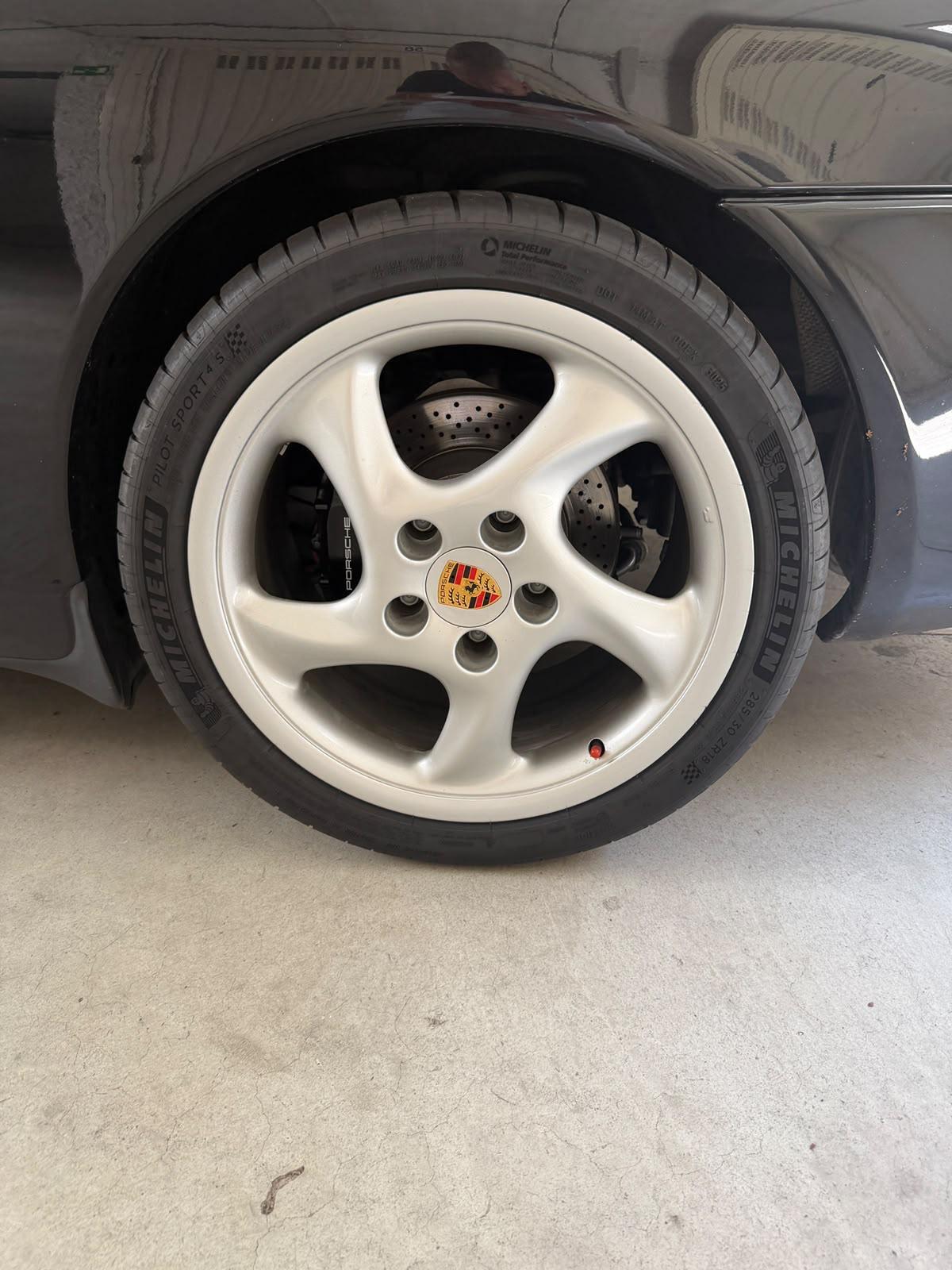 Porsche 996 - 320cv