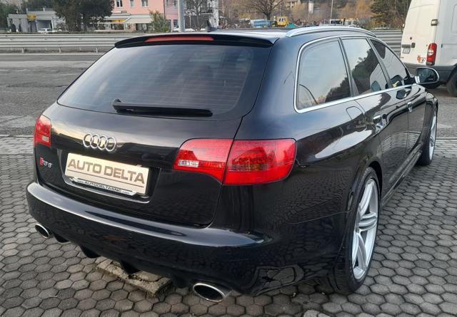 AUDI RS 6 5.0 V10 qu. Avant tip.