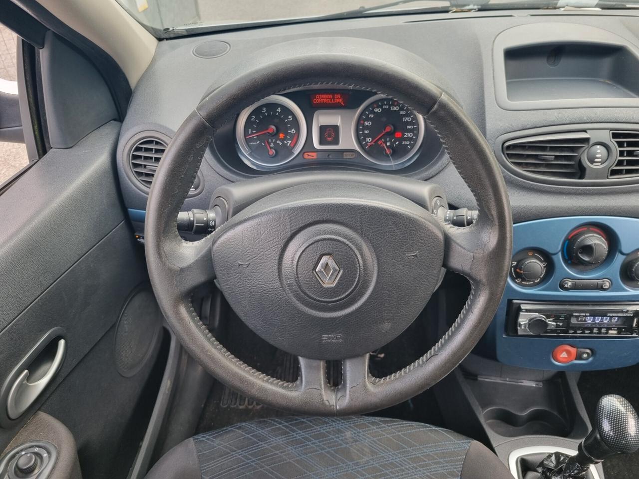 Renault Clio 1.2 16V 5 porte Le Iene