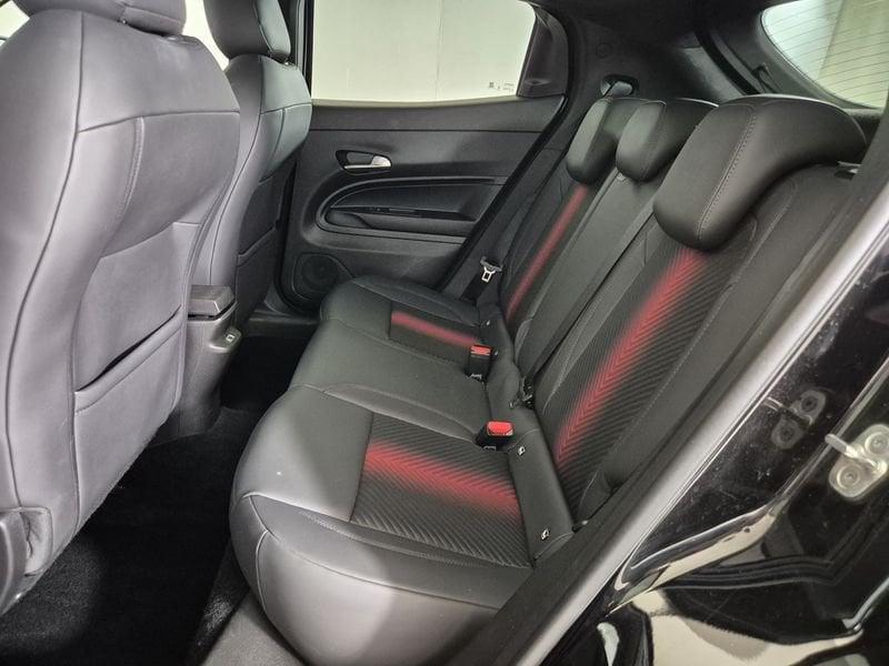 Alfa Romeo Junior 1.2 ibrida Speciale 145cv edct6