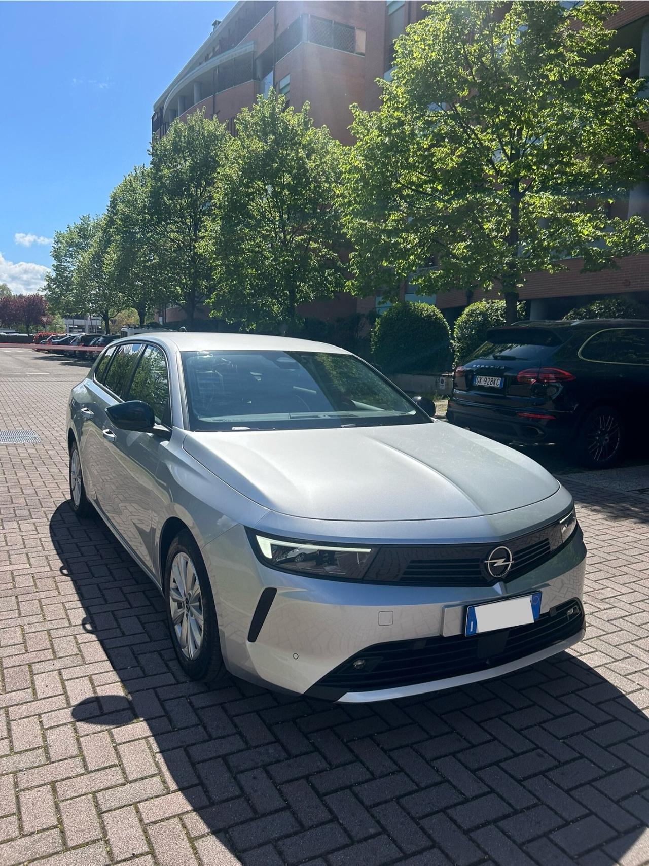 Opel Astra 1.5 Turbo Diesel 130 CV AT8 Sports Tourer Ultimate