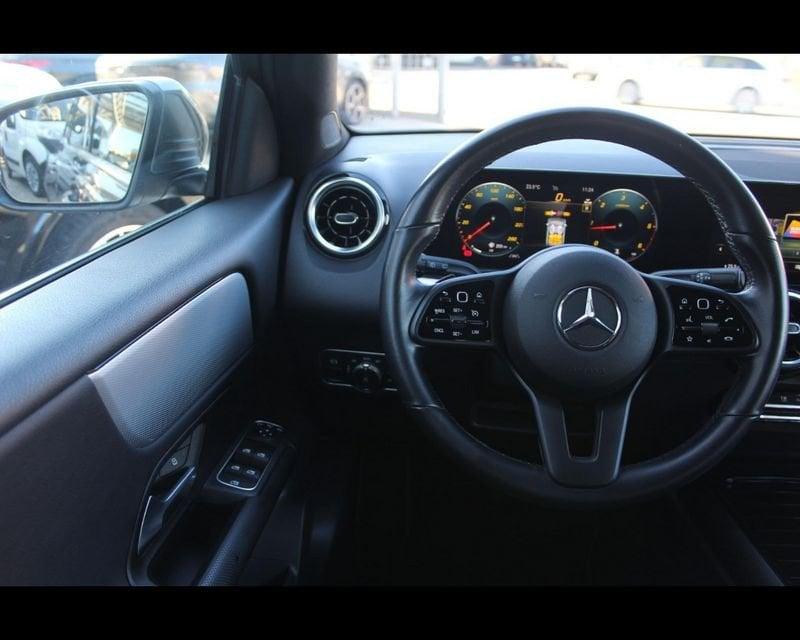 Mercedes-Benz Classe GLB GLB 180 d Sport auto