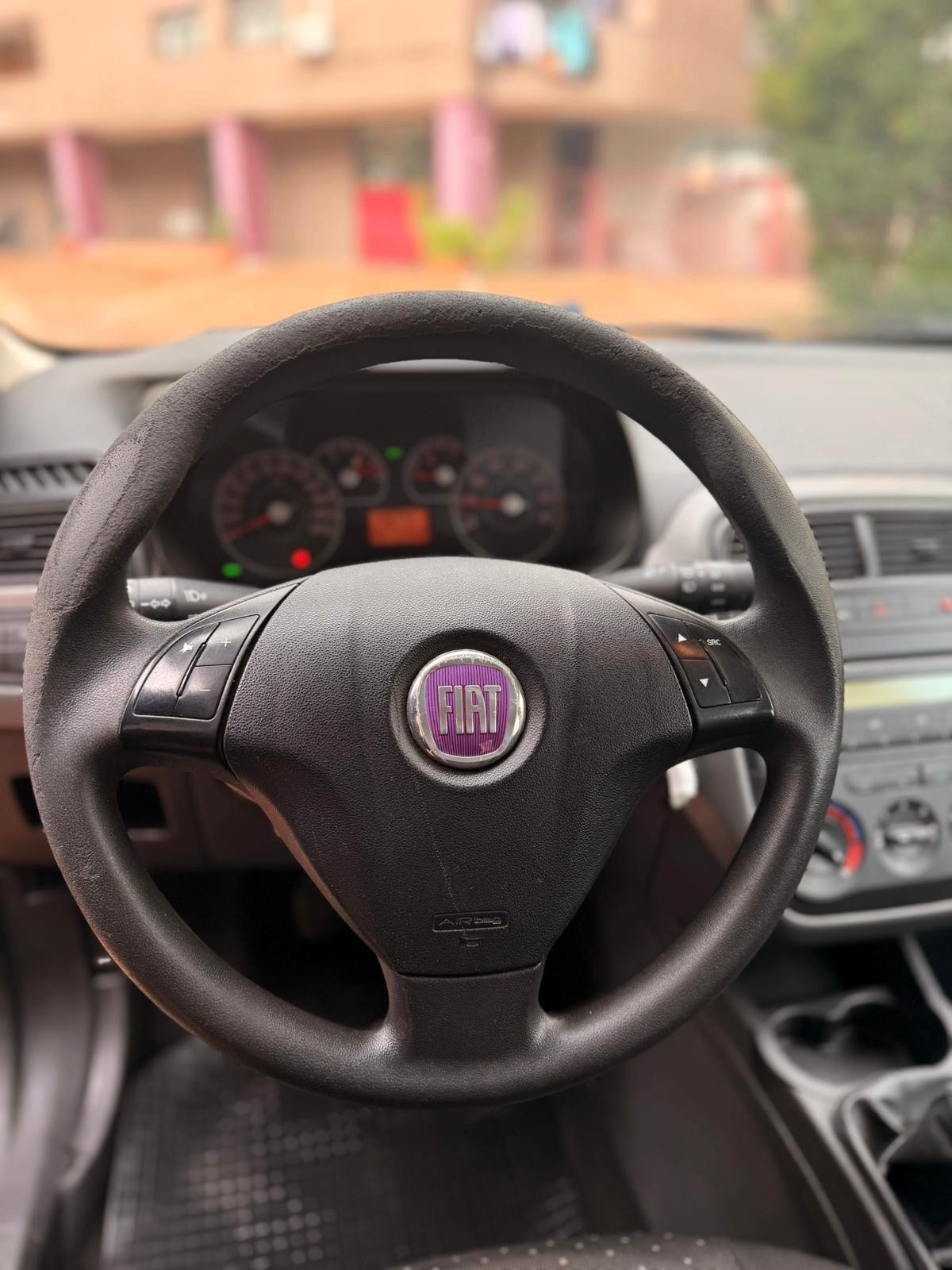 Fiat Grande Punto 1.3 MJT 75 CV 5 porte Active