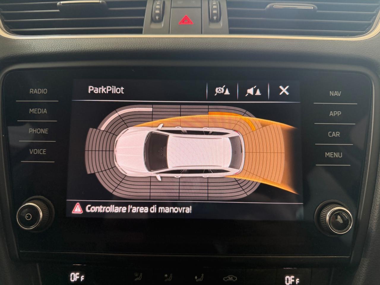 Skoda Octavia 1.6 TDI SCR 115 CV Wagon Executive