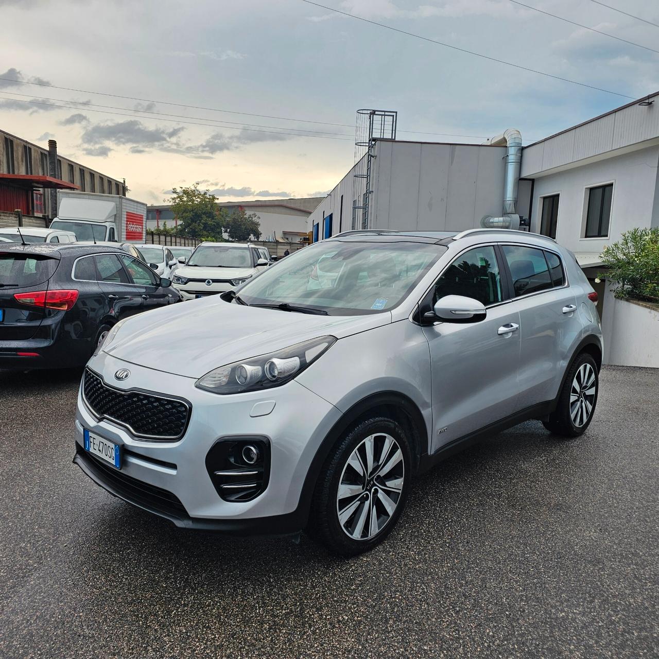 Kia Sportage 2.0 CRDI AWD Feel Rebel NEOPATENTATI OK